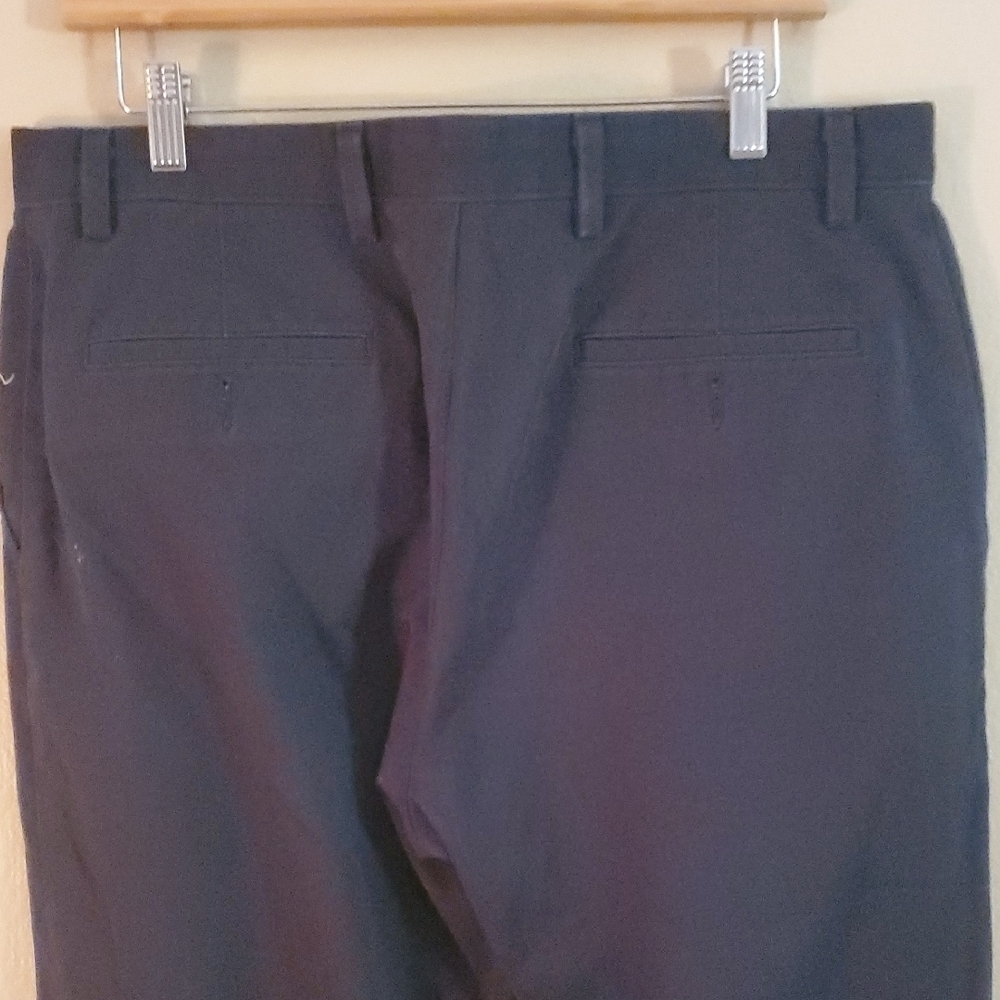 Dockers Men's Elegant Black Dress Pants - Picture 12 of 13